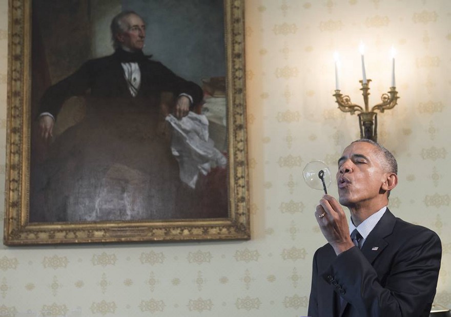 obama blowing bubbles