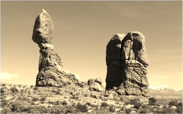 arches national park balanced rock mindfulness now